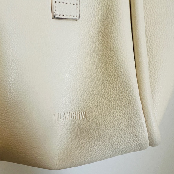 Cream and Black Crossbody Bag with Gold Hardware - Picture 4 of 5